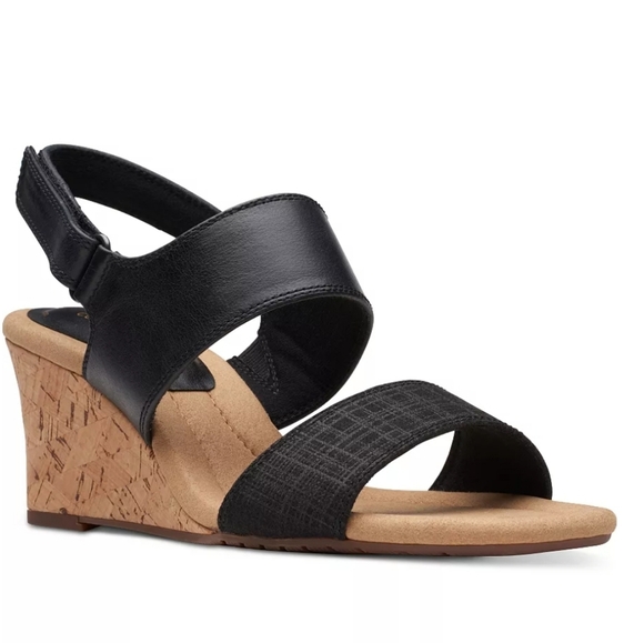 Sandals ClarksWomen's Kyarra Faye Slingback Wedge 9.5 Black - Picture 7 of 7